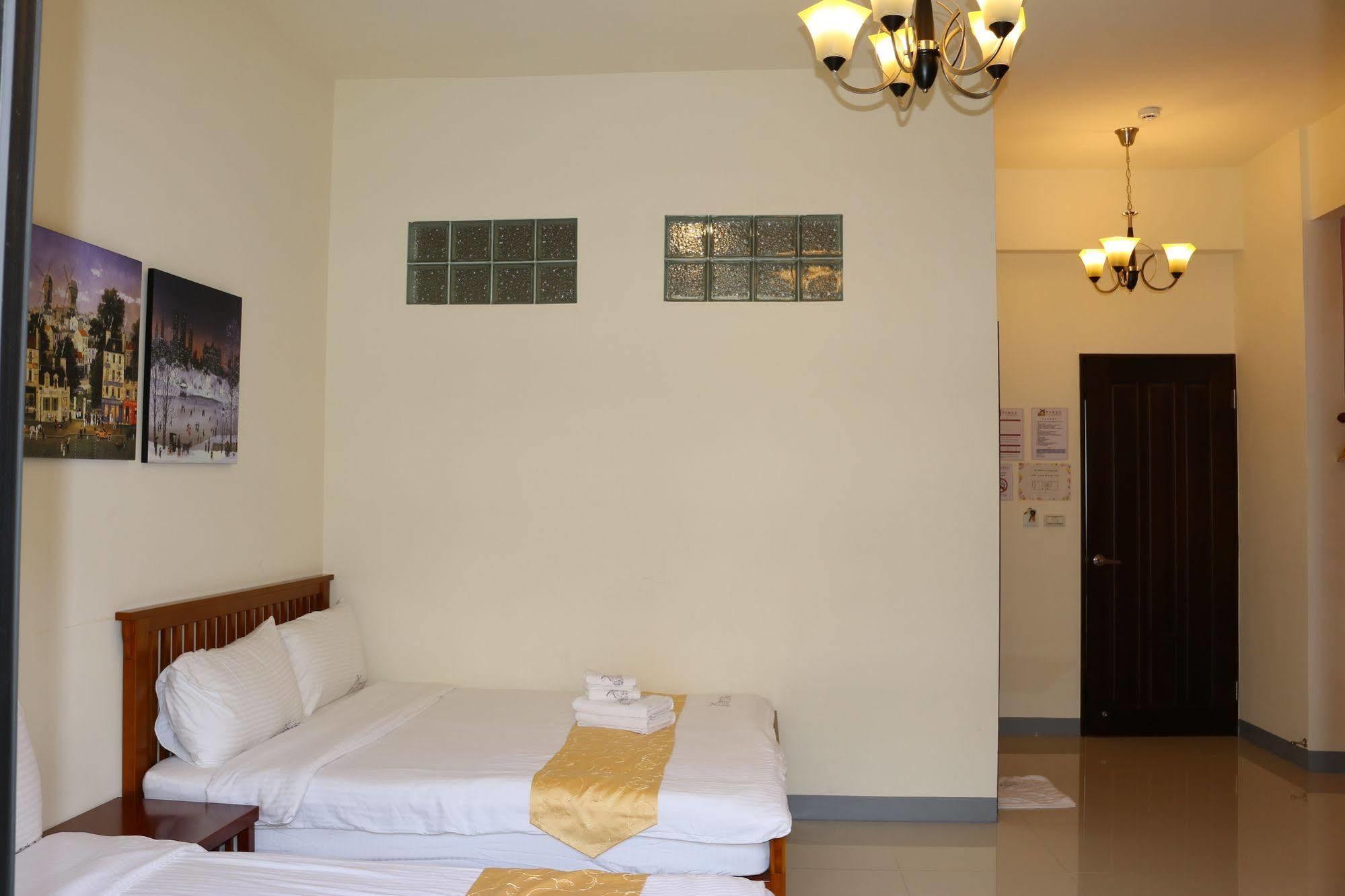 Kenting Muchen Inn Hengchun Exterior photo